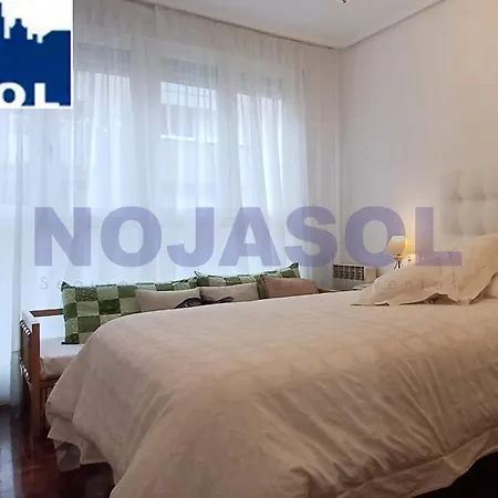Huertas Apartment *